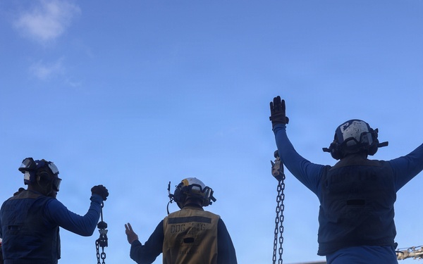 USS Thomas Hudner (DDG 116) Flight Ops