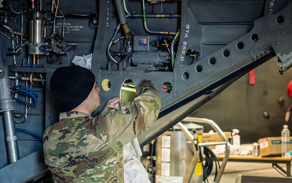 2CAB Conducts Aviation Maintenance