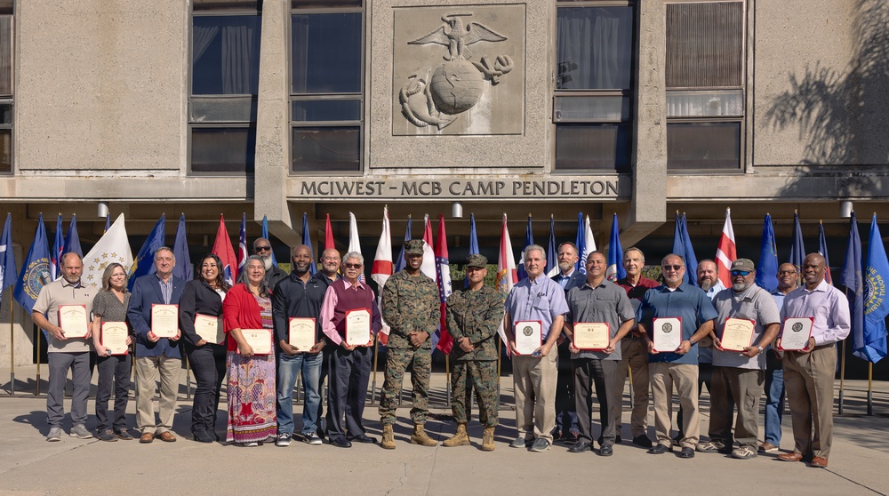 Marine Corps Installations West Hosts Annual Civilian Award Ceremony