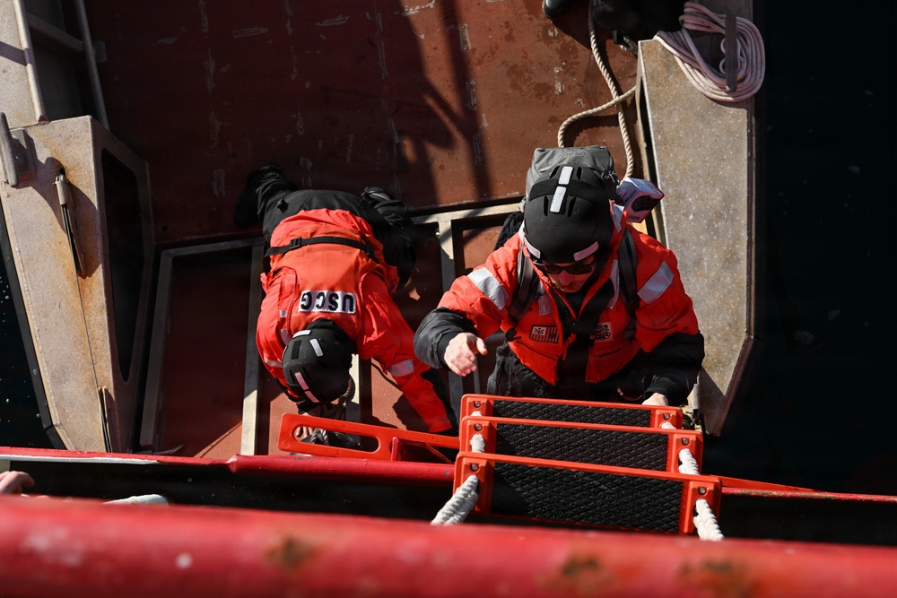 USCGC Polar Star (WAGB 10) conducts small boat operations amid Operation Deep Freeze 2026