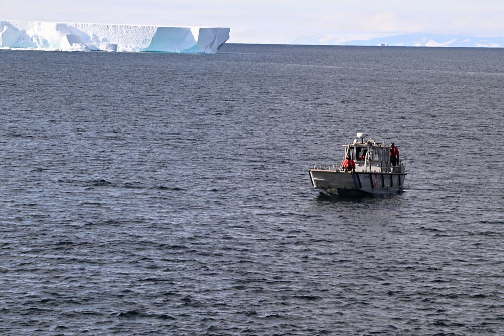 USCGC Polar Star (WAGB 10) conducts small boat operations amid Operation Deep Freeze 2026
