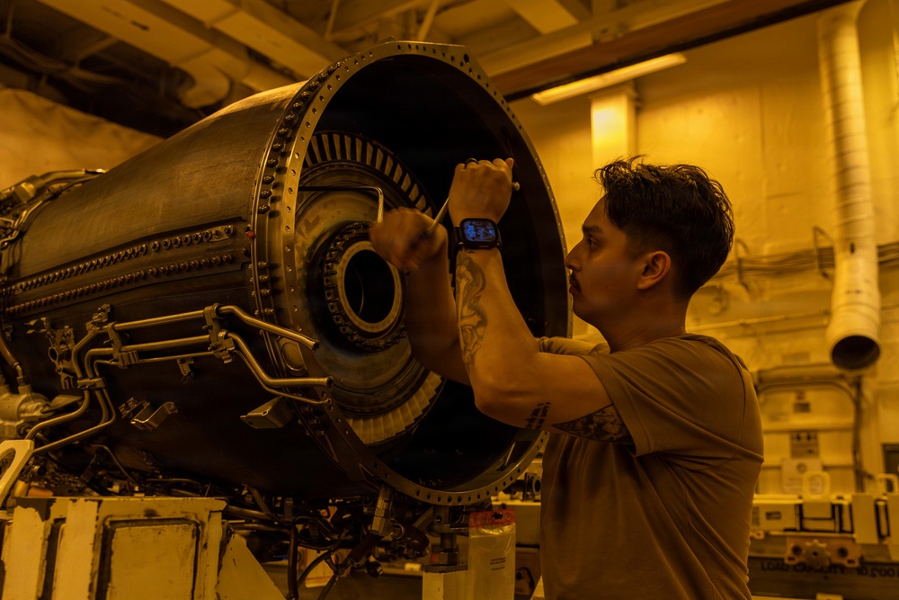 Abraham Lincoln conducts routine operations