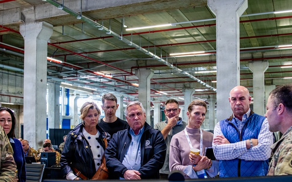 U.S. Congress Members Visit the Civil-Military Coordination Center