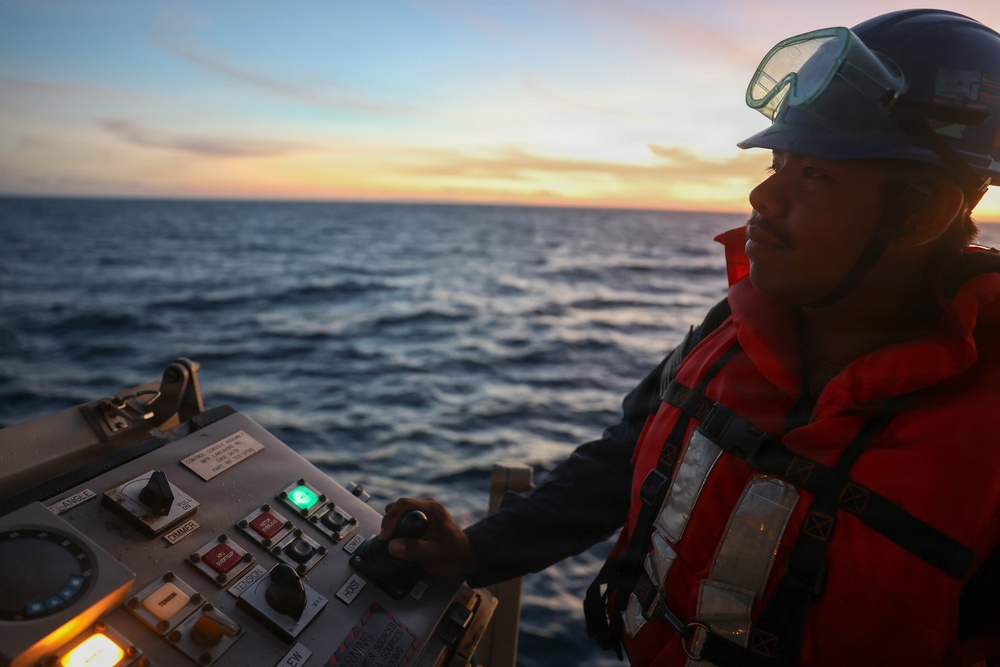 USS Thomas Hudner (DDG 116) Boat Operations