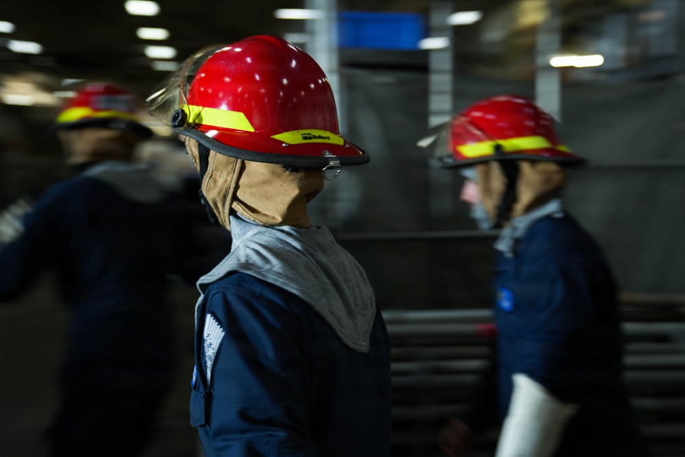 Ike Conducts Planned Incremental Availability maintenance period