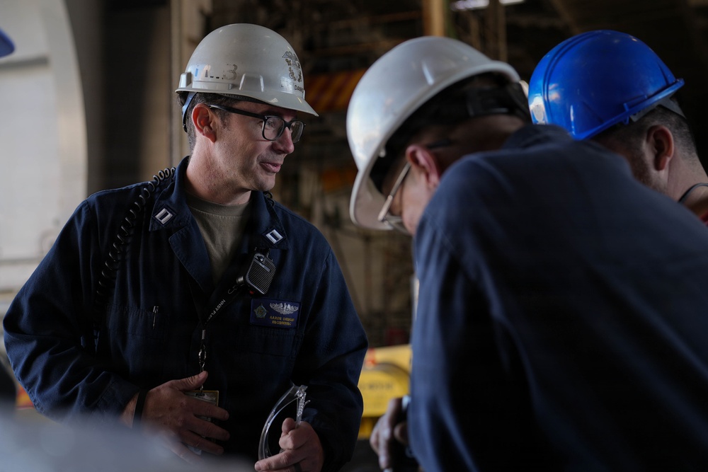 Ike Conducts Planned Incremental Availability maintenance period