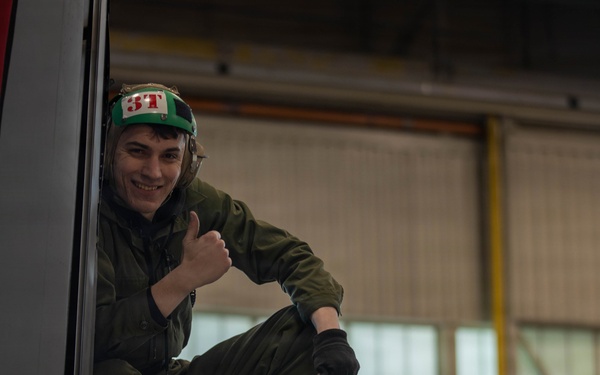 Strike Fighter Squadron (VFA) 34 Prepares for a Training Exercise