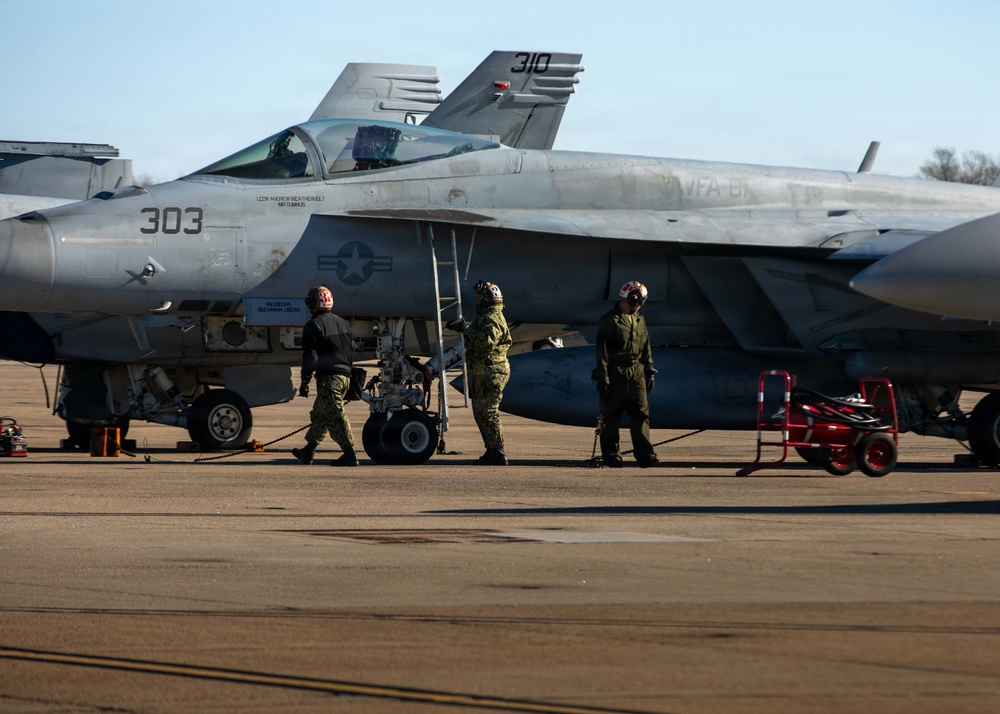 Strike Fighter Squadron (VFA) 34 Prepares for a Training Exercise