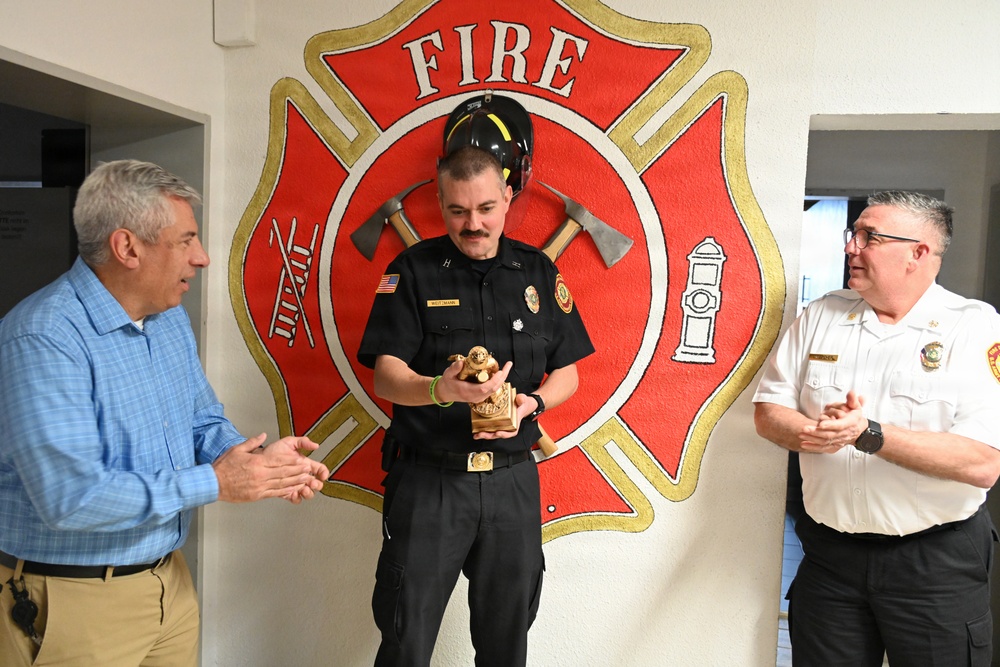 USAG Stuttgart Fire Department Receives Award