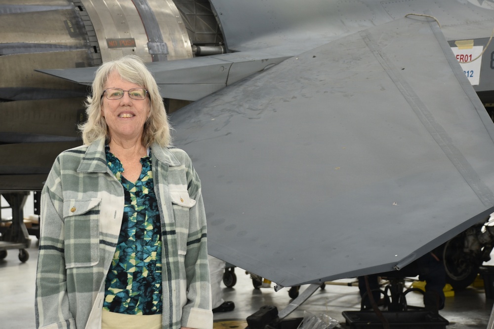 A Career of Commitment: 37 Years of Excellence at FRCSW