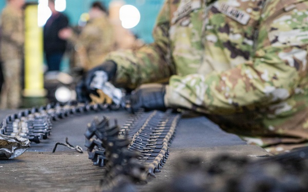 12th CAB Soldiers perform 500-hour phase maintenance on AH-64E Apache