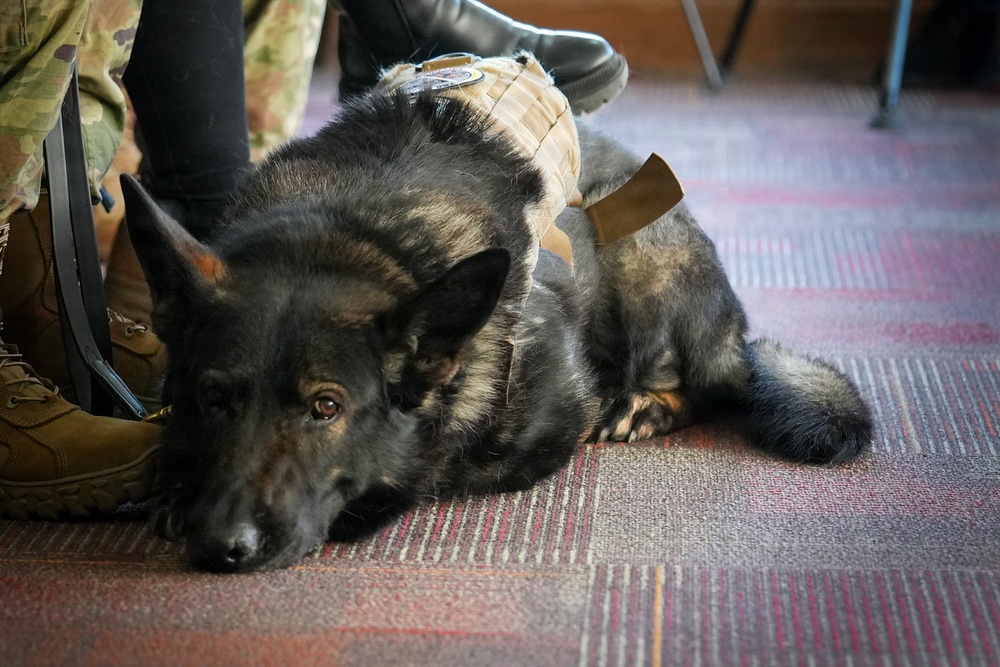 Retirement Ceremony for MWD Nick