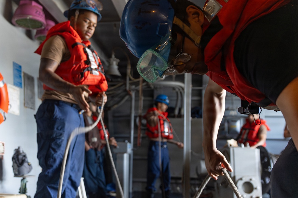 USS Gerald R. Ford (CVN 78) Replenishment-at-Sea