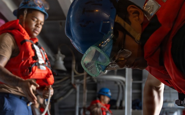 USS Gerald R. Ford (CVN 78) Replenishment-at-Sea