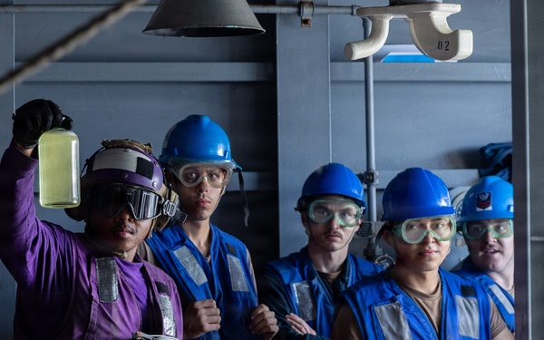USS Gerald R. Ford (CVN 78) Replenishment-at-Sea