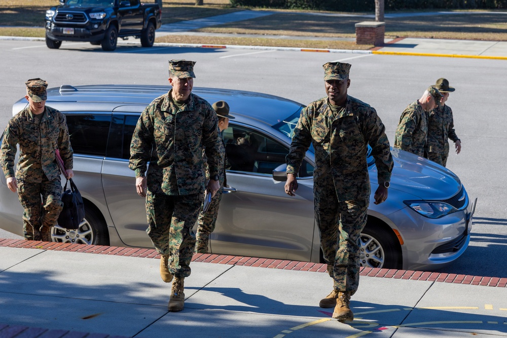 Lt. Gen. Watson Visits MCRDPI