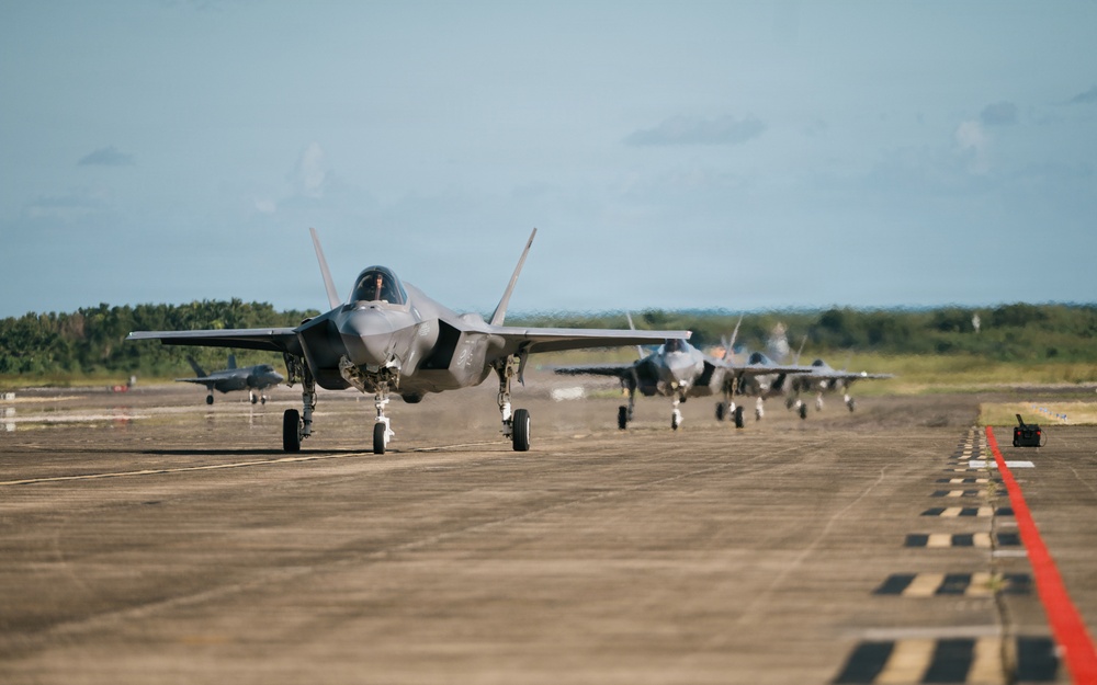 First USAF F-35A’s land in Puerto Rico