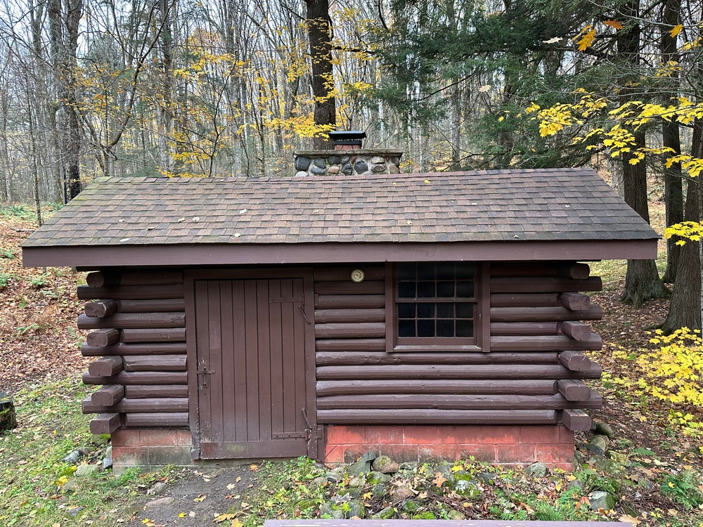 Anvil Trail Warming Shack
