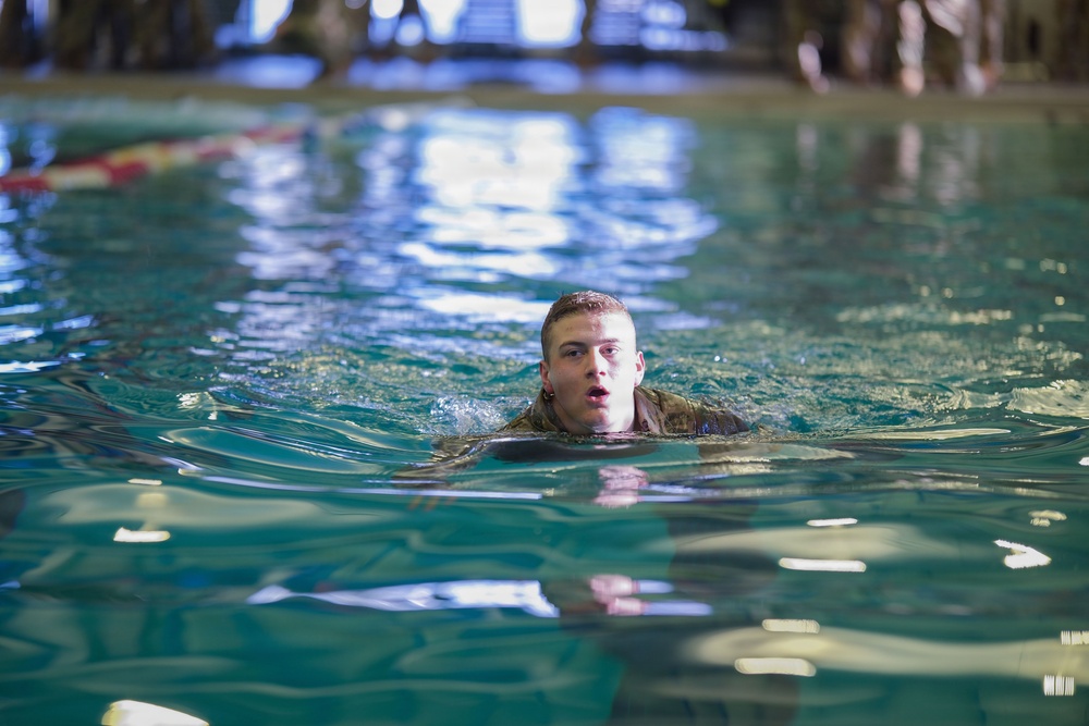 10th Mountain Division D-Series: 25m Relay Race