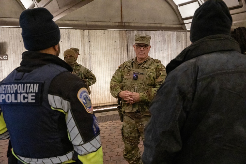 Brig. Gen. Blanchard Visits Soldiers in Patrolling in DC