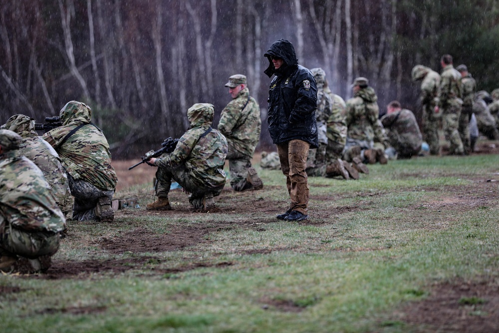 Fort Benning Unit Provides Marksmanship Training Across the Forces