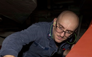 USS Michael Murphy conducts routine operations