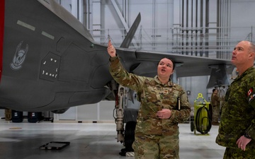 Alaskan NORAD Deputy Commander visits Eielson AFB