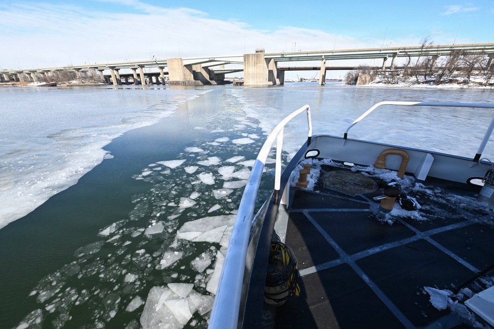 Coast Guard Aids to Navigation Team Baltimore conducts winter ice operations in Maryland