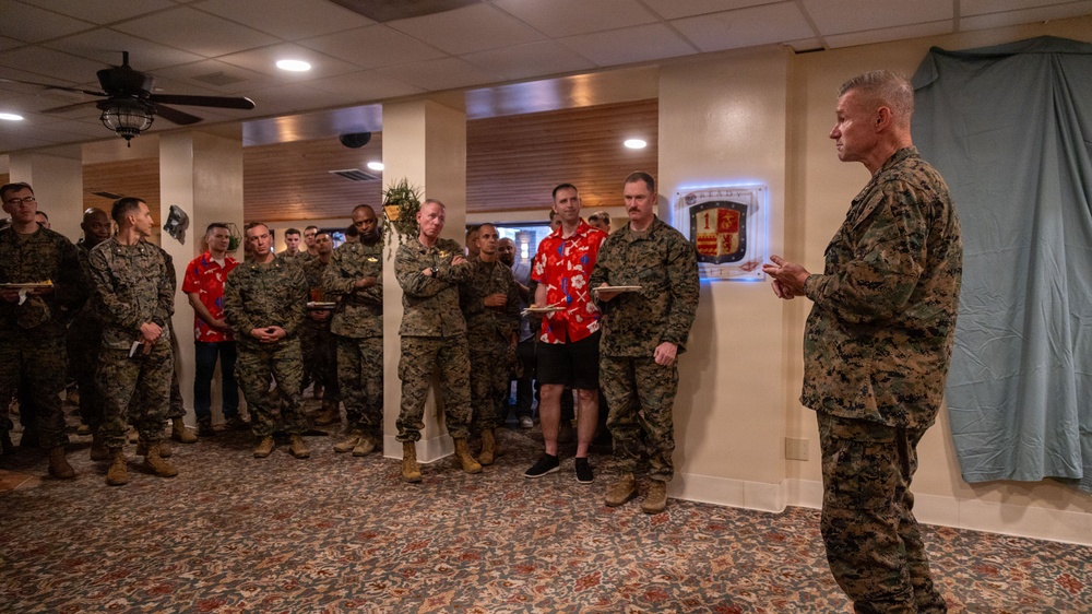 1st Marine Division unveils Blue Diamond Plaque at Pub 1795