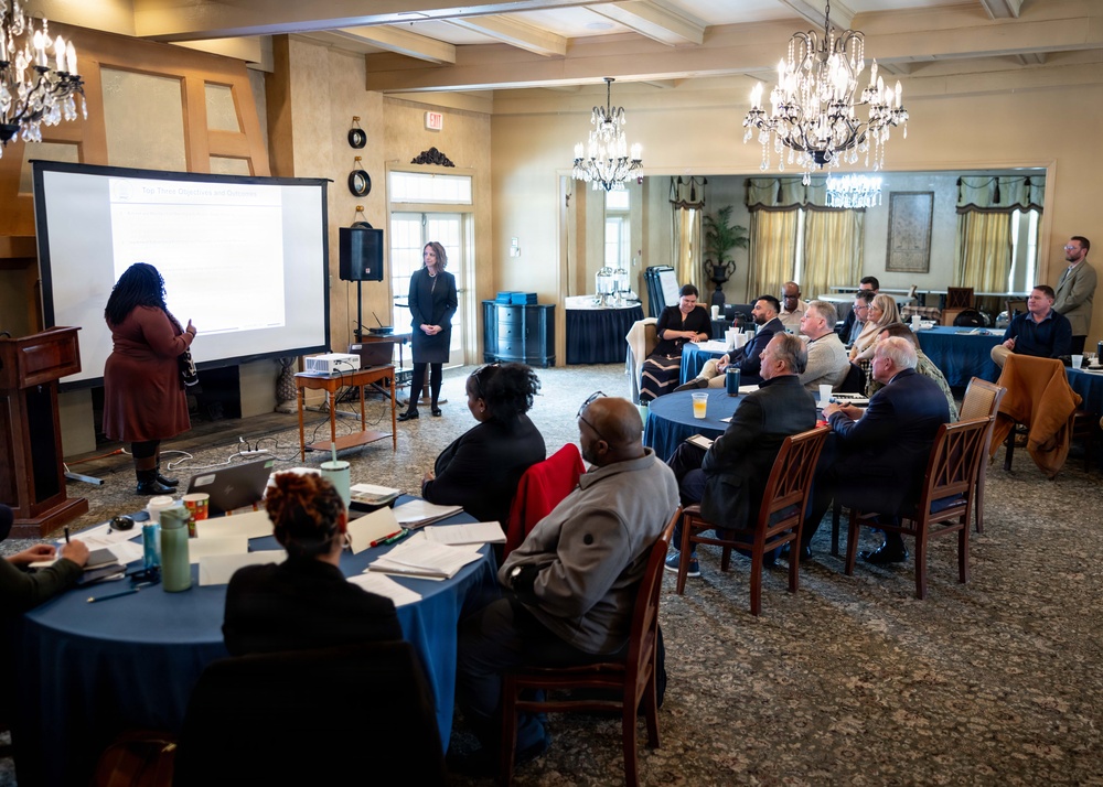 COMSC Attends Management 360 Capstone Event