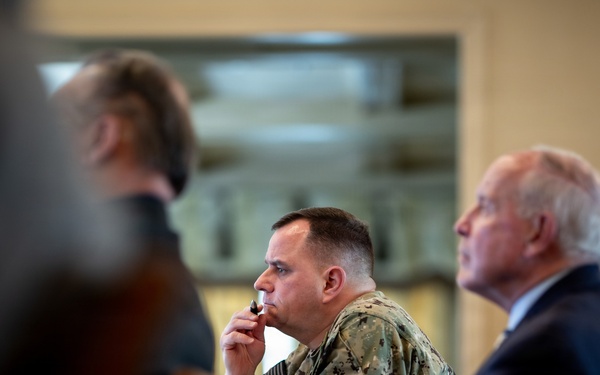 COMSC Attends Management 360 Capstone Event