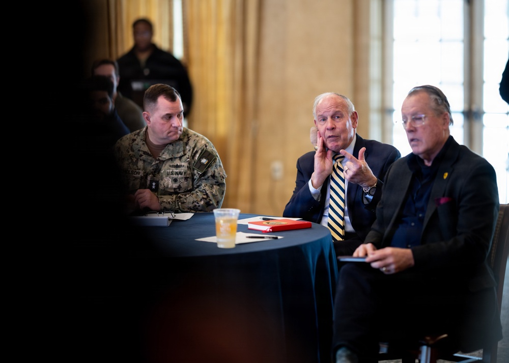 COMSC Attends Management 360 Capstone Event