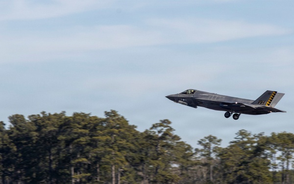 F-35 Lightning II flight operations during Atlantic Lightning 26-1