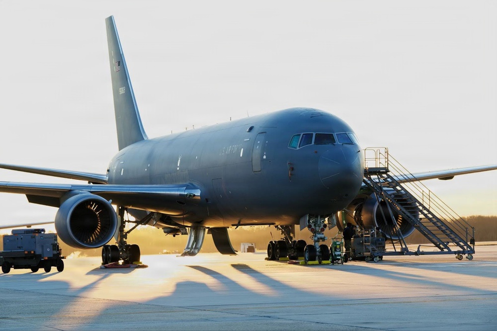305th AMW hosts KC-46 Weapons System Council 25-2