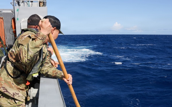 Army Medics Train Maritime Casualty Evacuation Off Coast of Hawaii