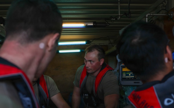 Army Medics Train Maritime Casualty Evacuation Off Coast of Hawaii