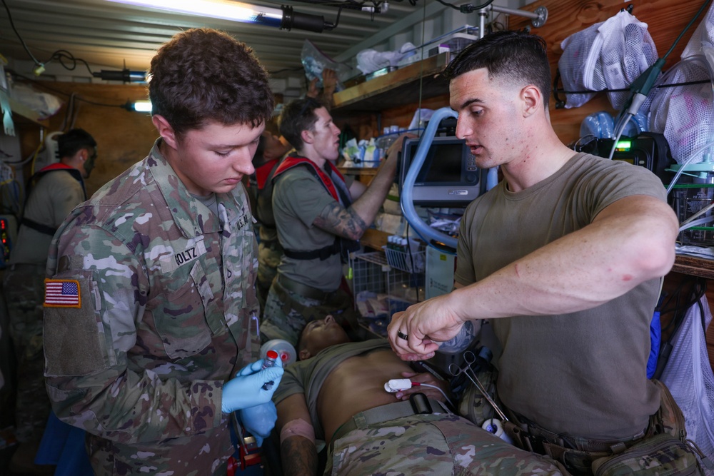 Army Medics Train Maritime Casualty Evacuation Off Coast of Hawaii