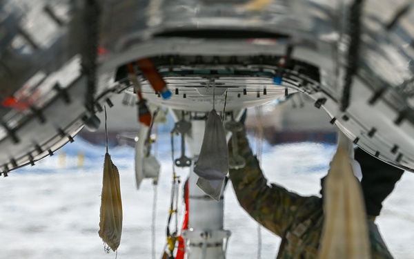 104th Fighter Wing CDDAR team completes historic disassembly of final F-15 at Barnes