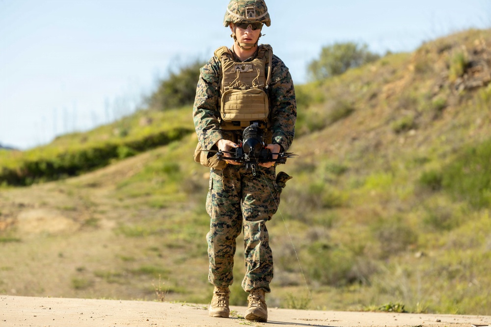 Marines evaluate fiber-optic FPV drones during DIU challenge