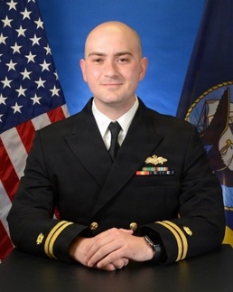 NAVFAC Pacific Construction Manager Named U.S. Forces in Australia Company Grade Officer of the Quarter