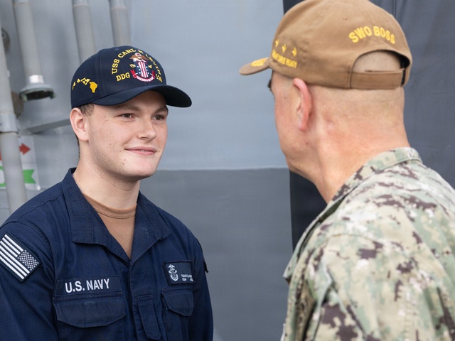 Vice Admiral McLane visits USS Carl M. Levin (DDG 120)