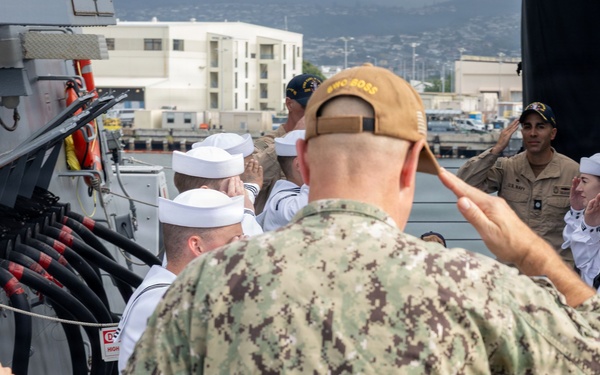 Vice Admiral McLane visits USS Carl M. Levin (DDG 120)