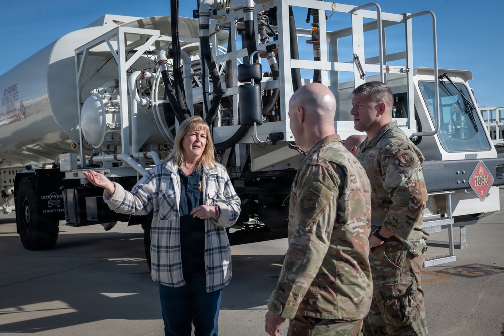 412th TW commander meets Edwards POL team