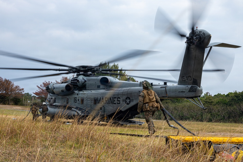 31st MEU | VMM 265 and Det. 18 conduct FARP exercise