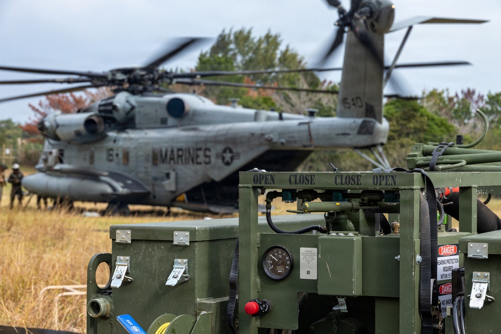31st MEU | VMM 265 and Det. 18 conduct FARP exercise