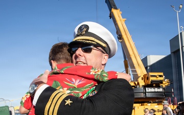 USS Greeneville Returns Home Following Deployment