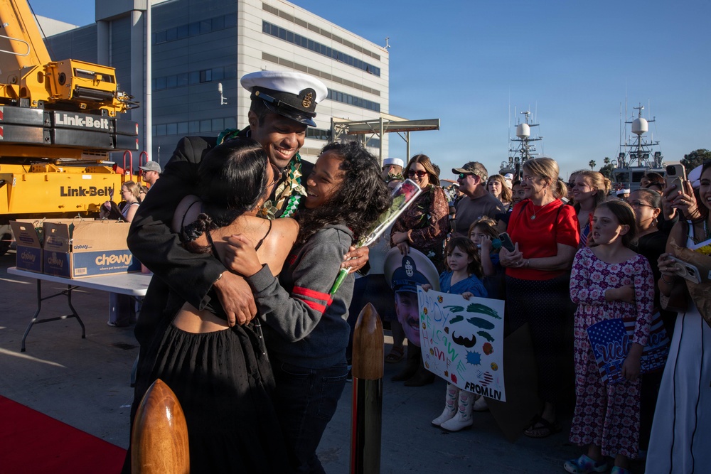 USS Greeneville Returns Home Following Deployment
