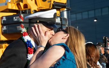 USS Greeneville Returns Home Following Deployment