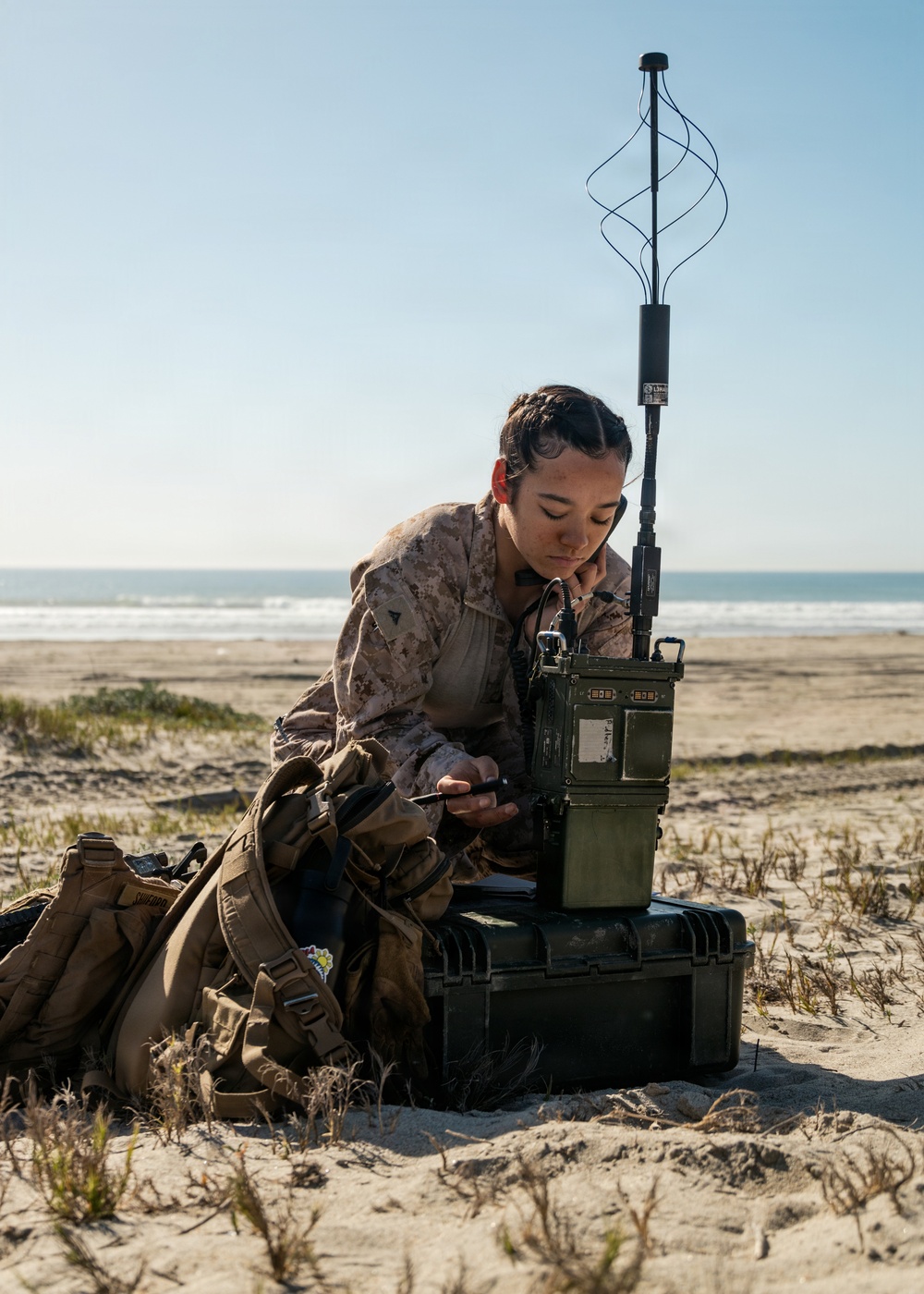 11th MEU Marines, Sailors conduct LCAC operations
