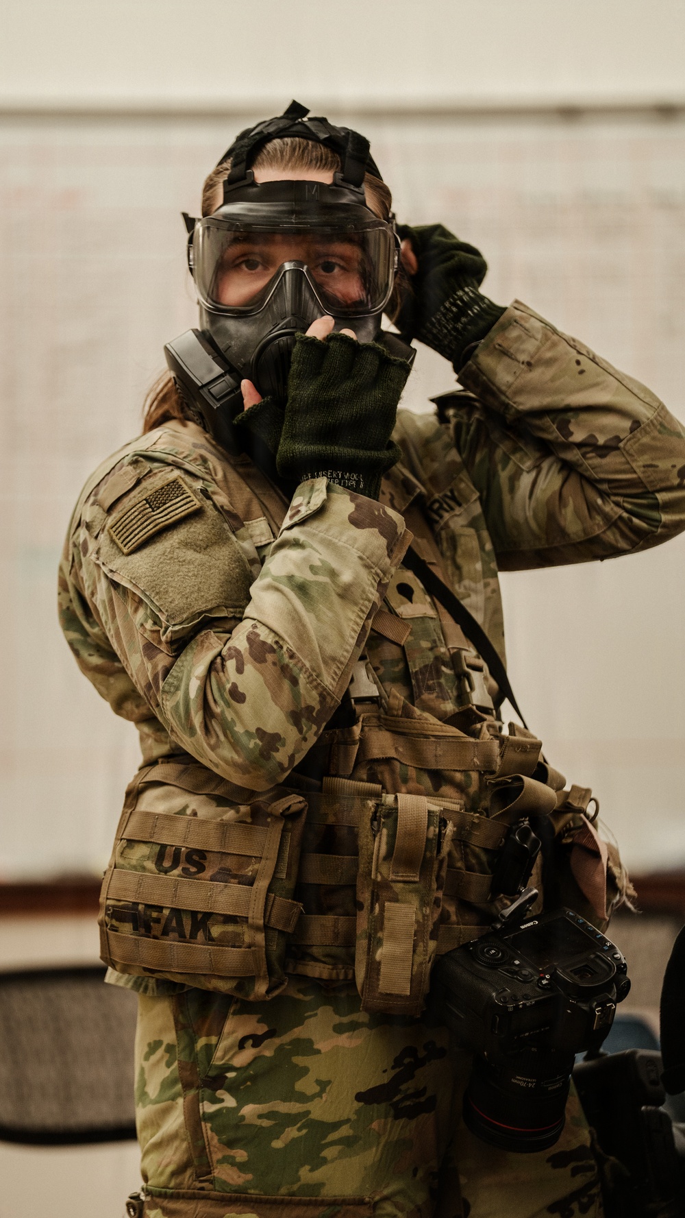 49th PAD Paratrooper Prepares PWE